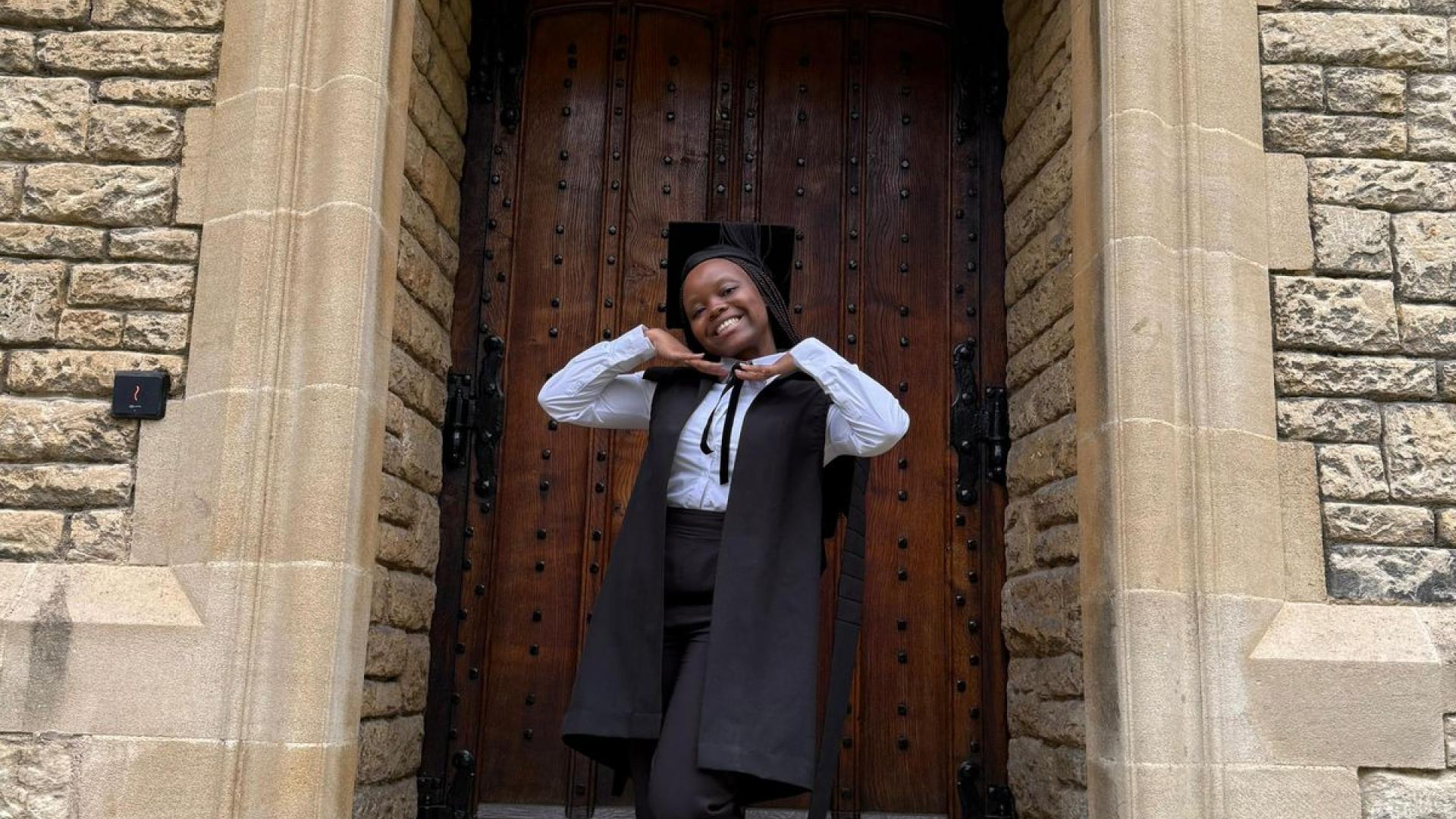 Phemelo in sub fusc 2